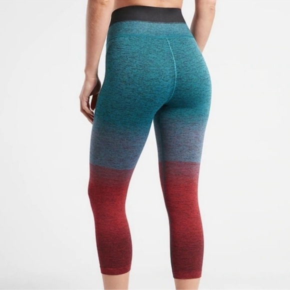 Athleta Relay Capri leggings size large seamless multicolor activewear colorful - Picture 3 of 9